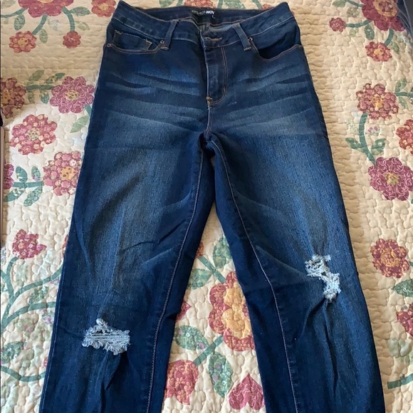 SOLD - Picture 2 of 3